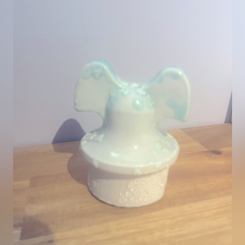 - Porcelain Insulator